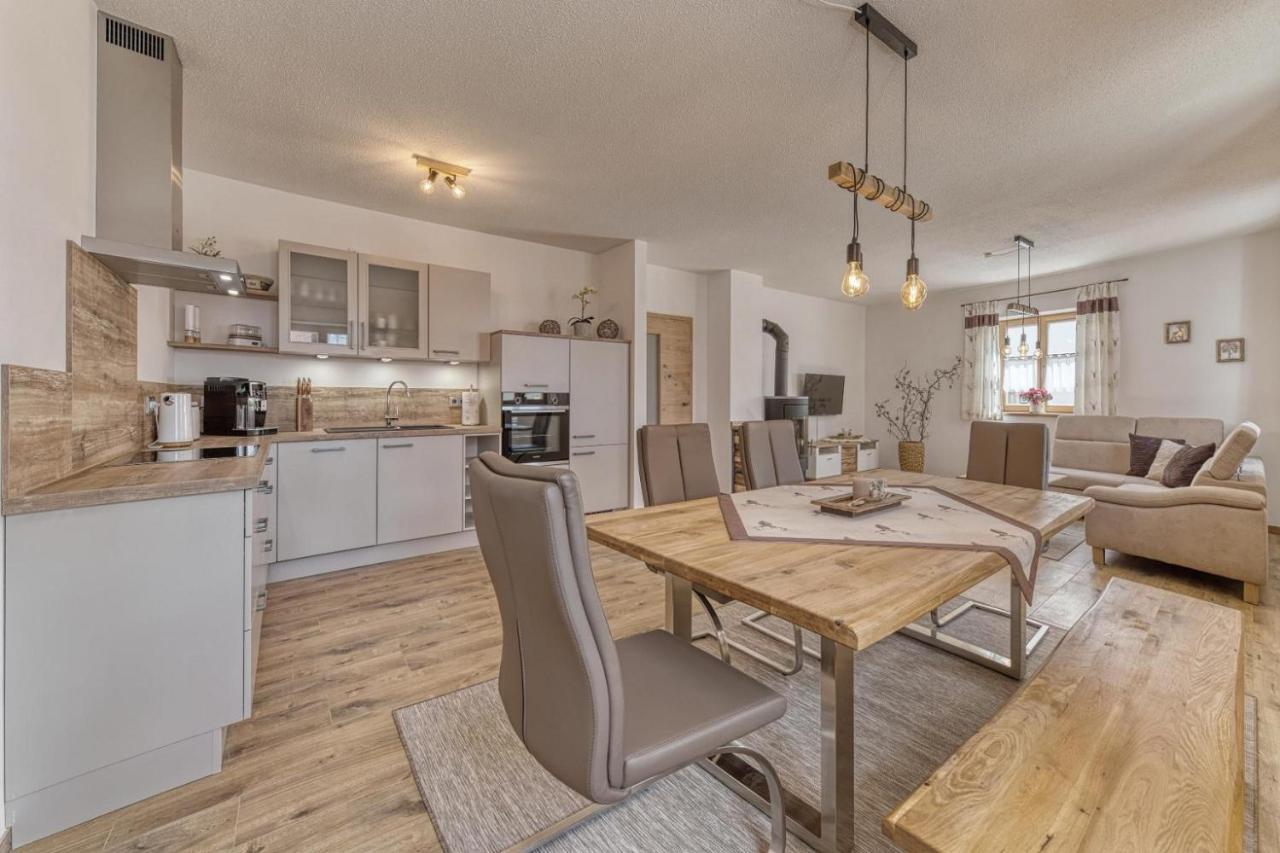 Und Ferienchalets Zum Lebzelter * Freyung