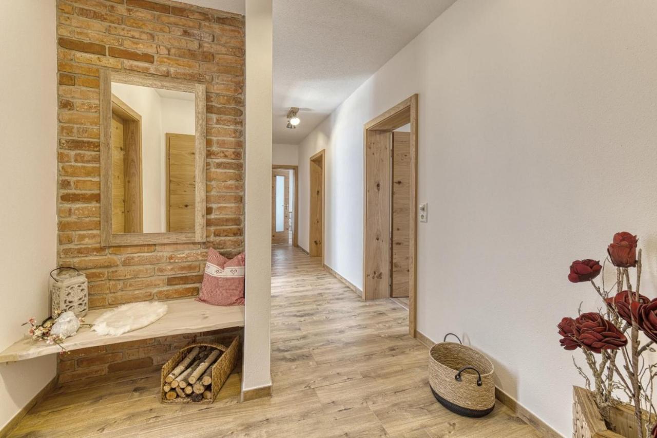 Und Ferienchalets Zum Lebzelter Chalet *