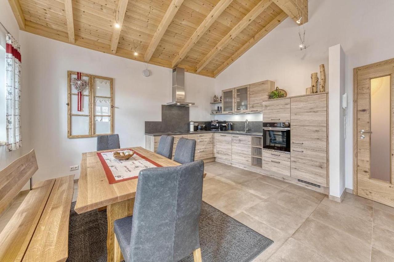 Chalet Und Ferienchalets Zum Lebzelter *